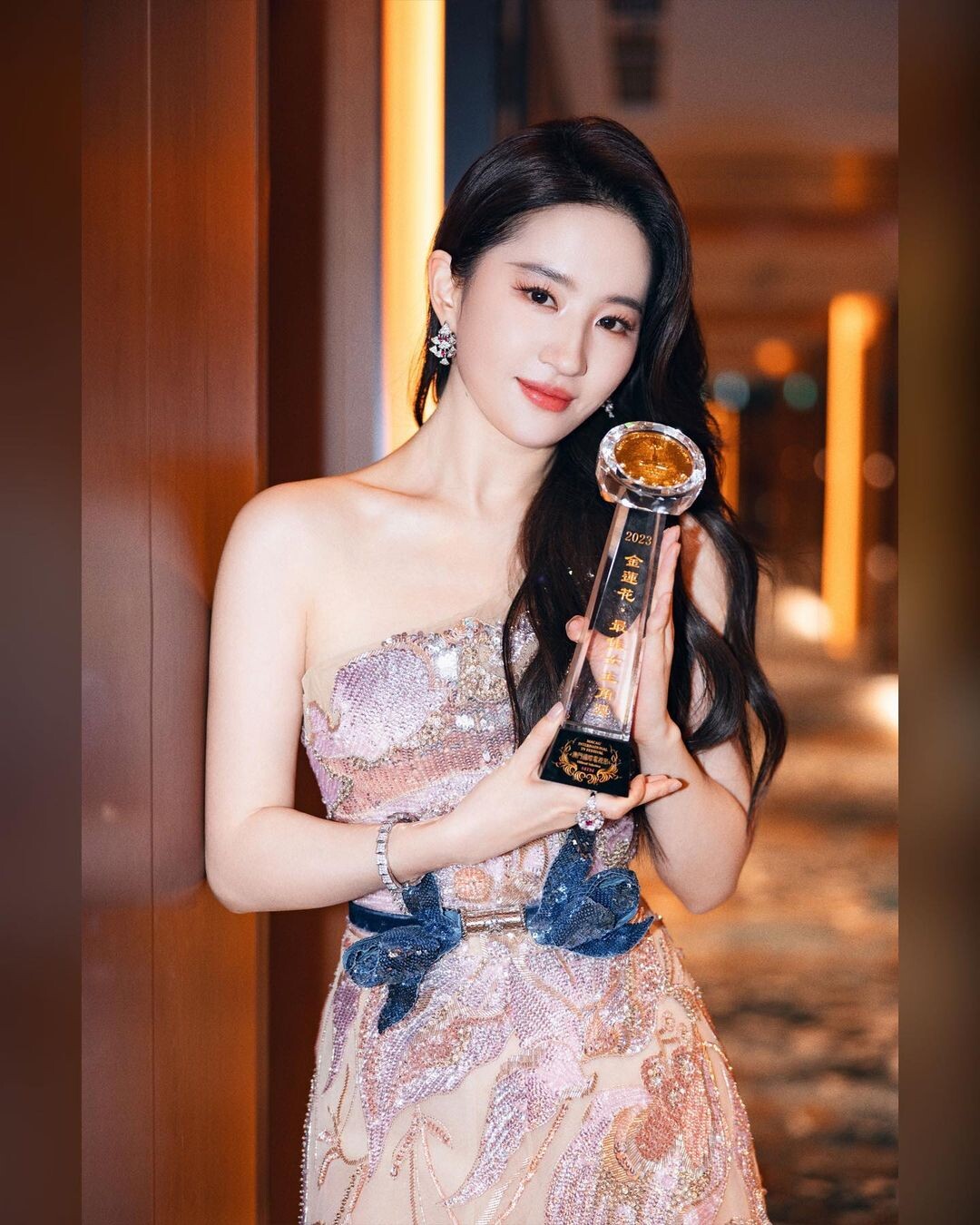 《玫瑰的故事》劉亦菲通透人生觀：