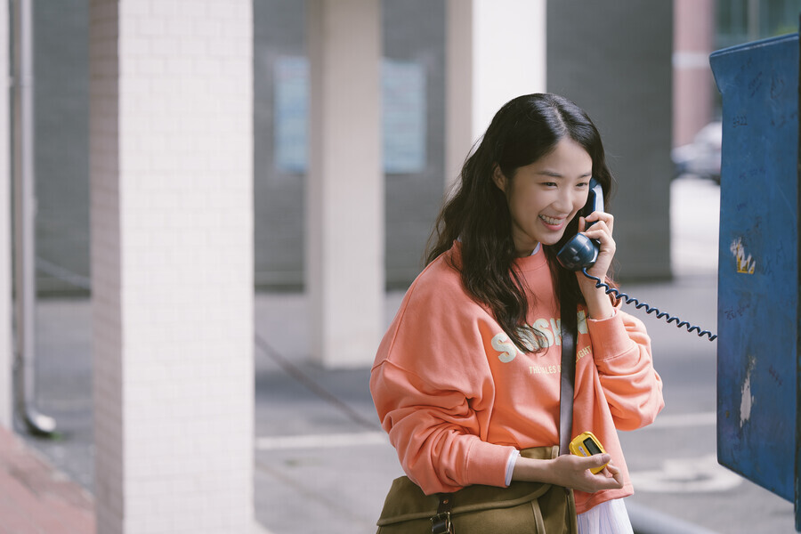 《背著善宰跑》金惠奫必看作品：跑6年龍套，《天空之城》《偶然發現的一天》熬出頭！